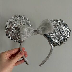 Disney Silver Sequin Minnie Mouse Ears Headband